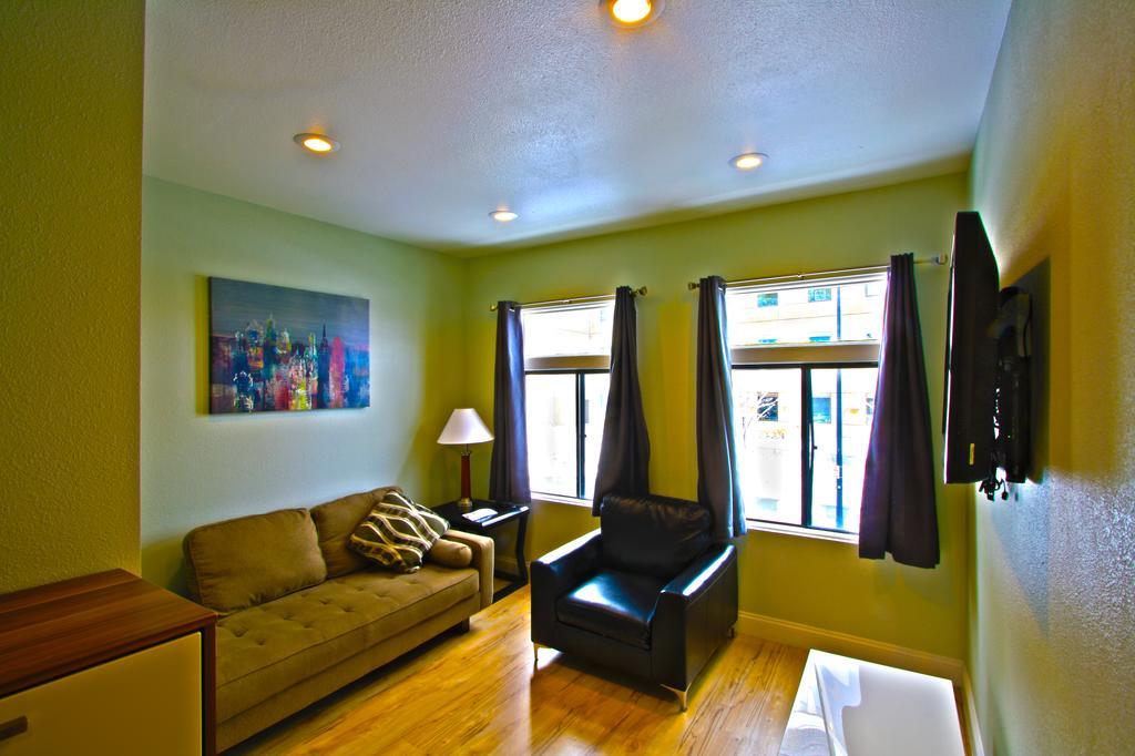 City Loft Apartments Billings Bilik gambar